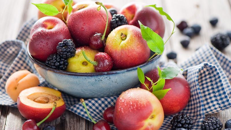 چه زمانی میوه نخوریم؟