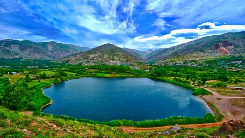 دریاچه اوان و الموت