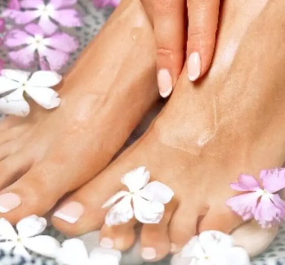 معرفی روش های کفسابی و فواید کفسابی پا