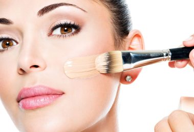 بهترین کرم پودر برای مجالس؛ دیگه لازم نیست پول به آرایشگاه بدی!